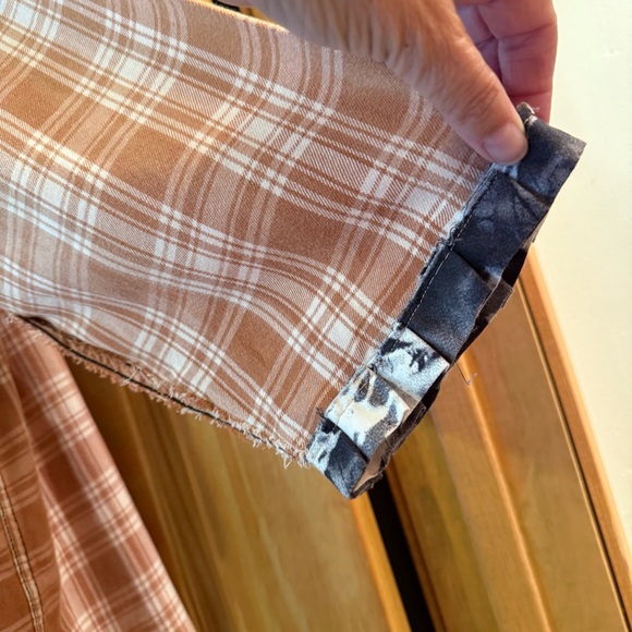 Upcycled Flannel Shirt with patches, ruffle cuffs, size extra large - Picture 6 of 12